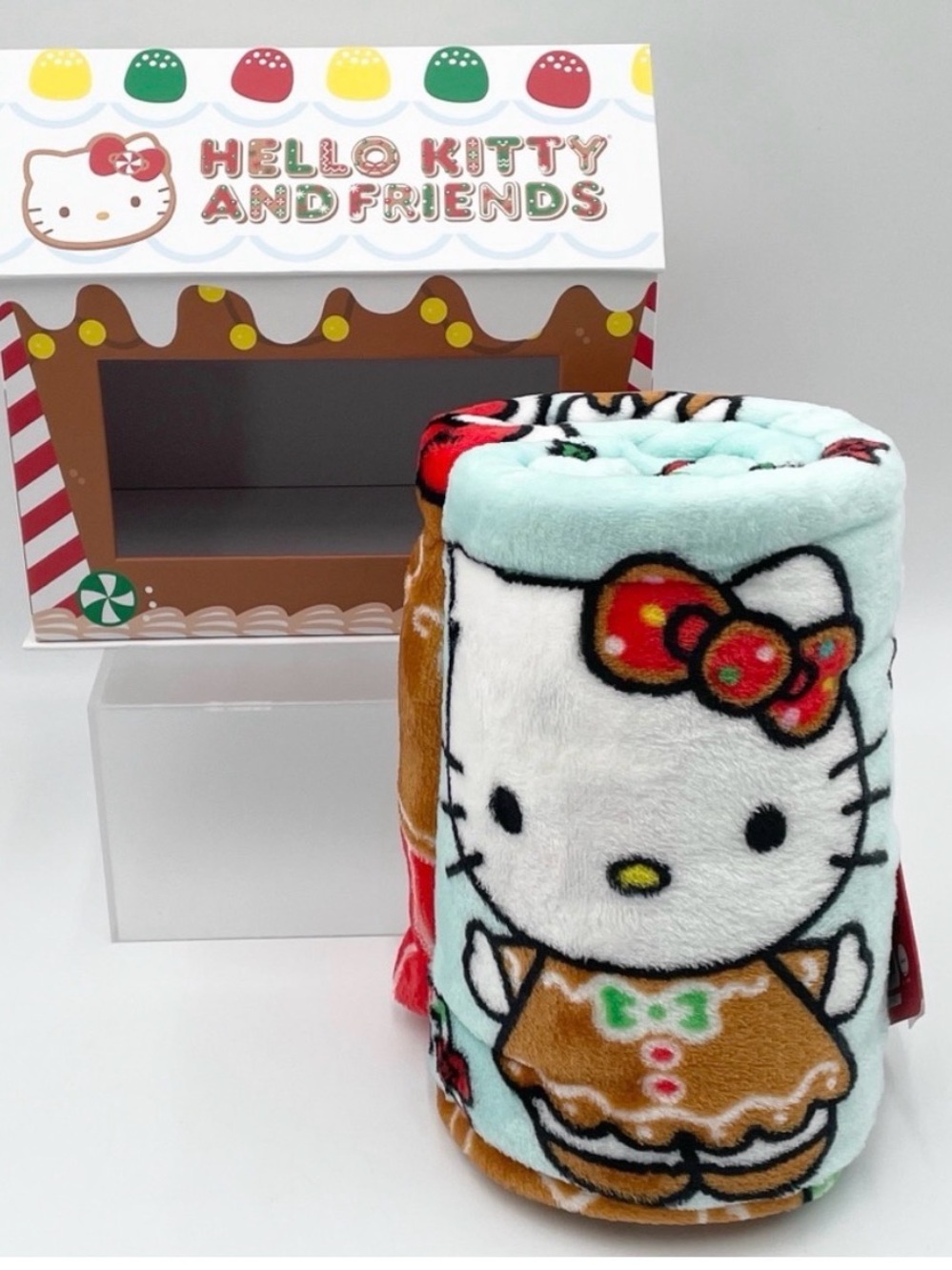 HELLO KITTY Christmas Plush Throw